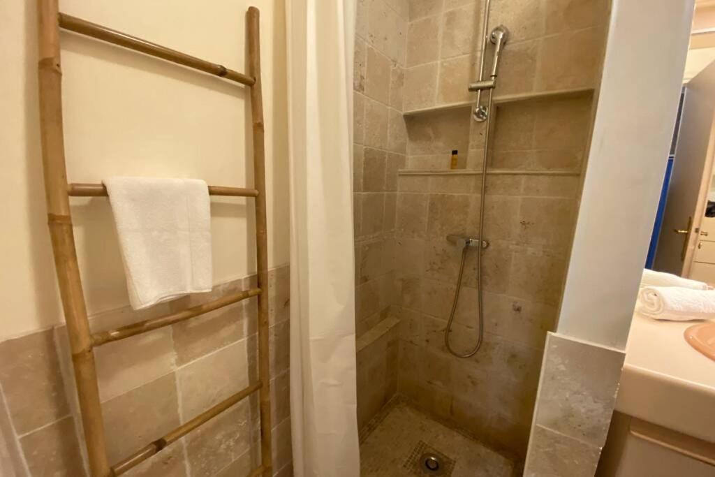 C037-Nice Studio With Garden And Parking - Near Beach คานส์ ภายนอก รูปภาพ