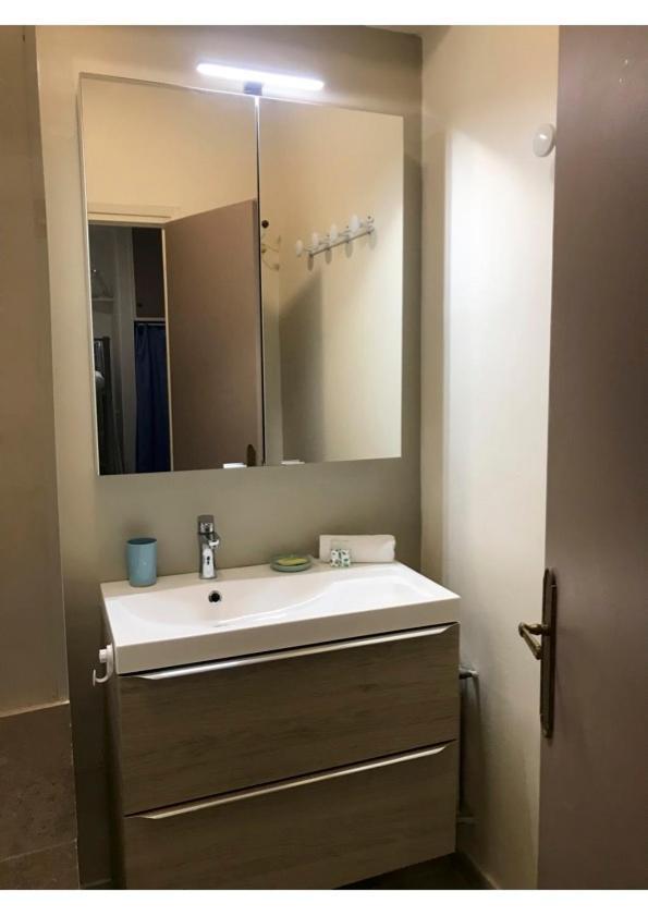 C037-Nice Studio With Garden And Parking - Near Beach คานส์ ภายนอก รูปภาพ